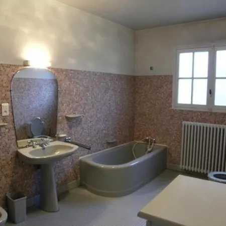 House Le Logis D'aucoin * Auch